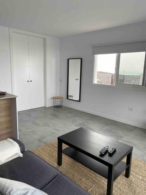Apartamento Suite Blue Sea カレタ・デ・ファマラ エクステリア 写真